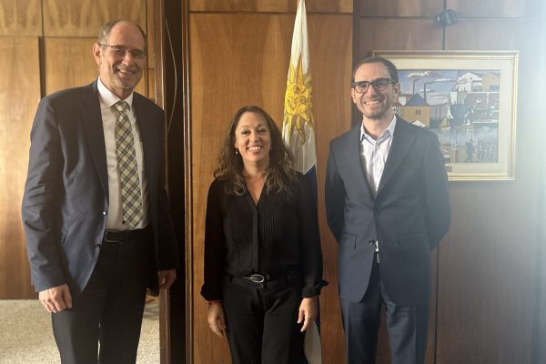Christoph Benn, Rafael Garcia and Minister of Industry
